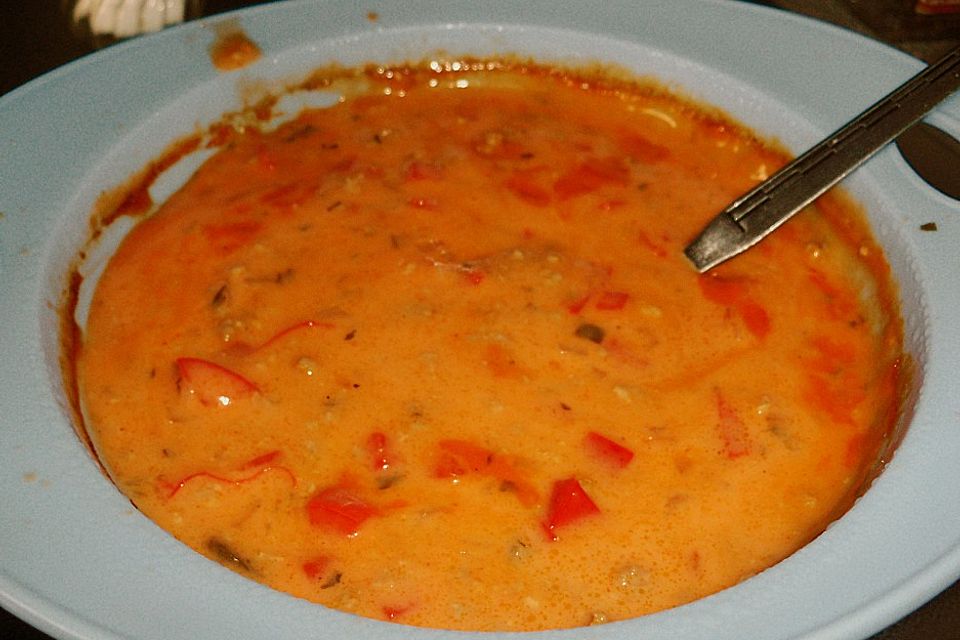 Paprika-Hackfleischsuppe