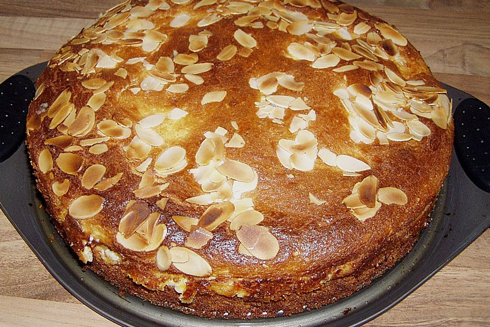 Apfelkuchen mit Puddingfüllung