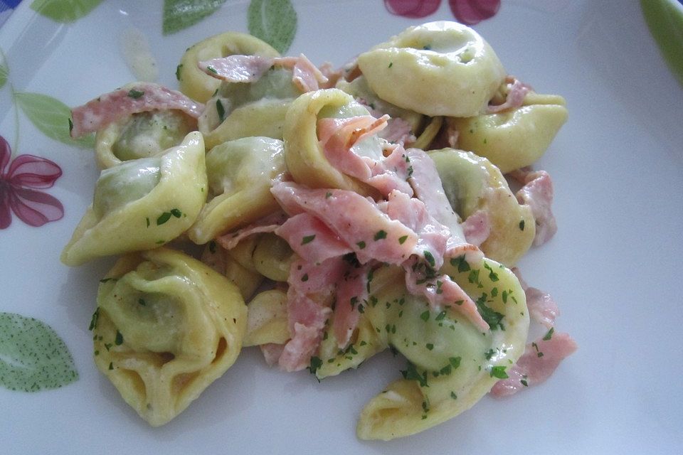 Tortellini alla panna