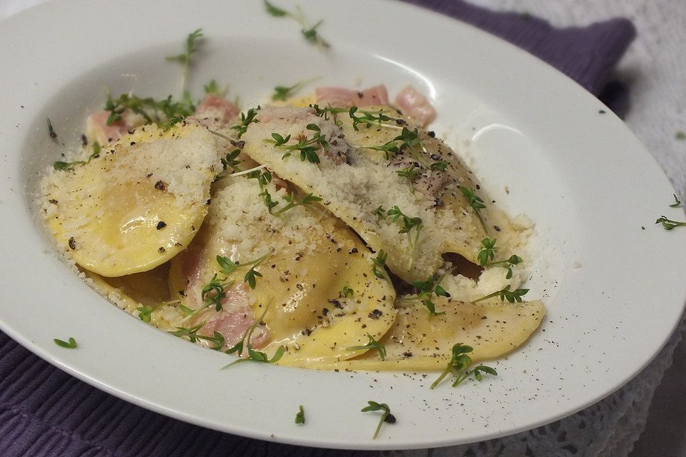 Tortellini alla panna