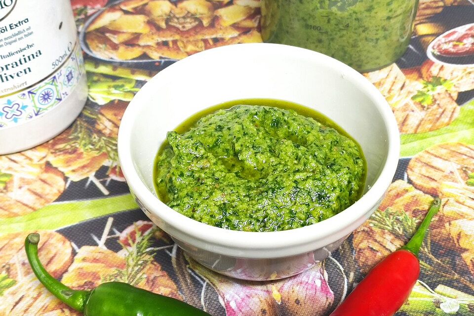 Petersilien-Walnuss-Pesto