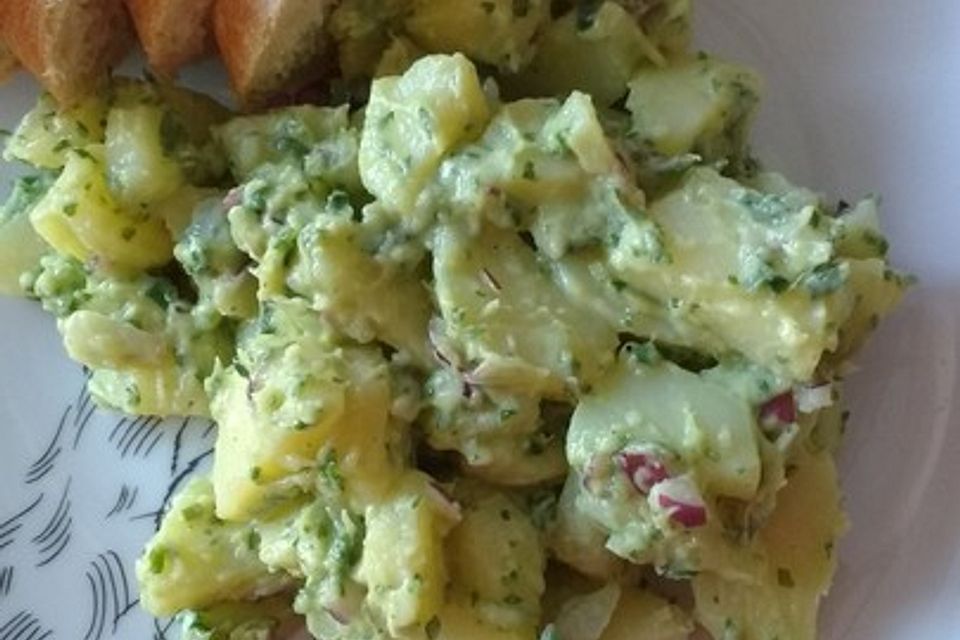 Kartoffelsalat mit Avocado