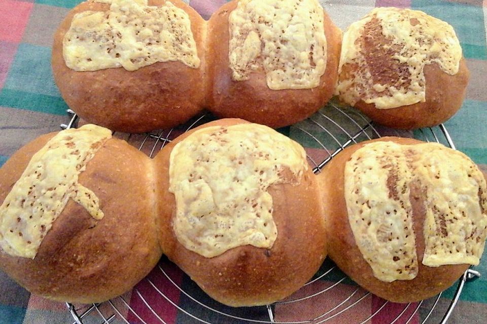 Käsebrötchen