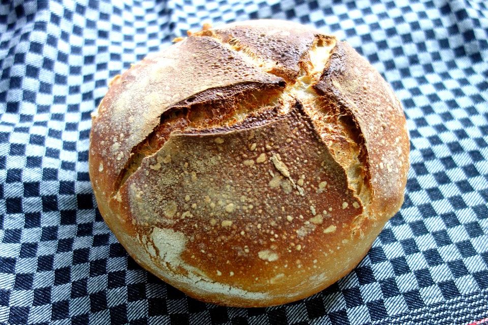 Bauernbrot aus dem Topf