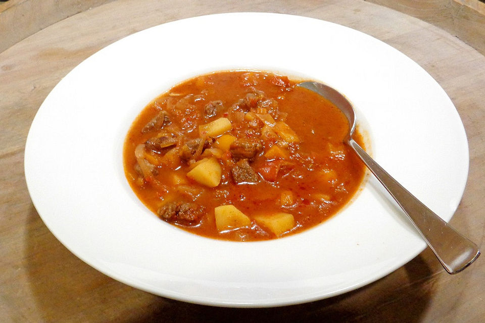 Gulaschsuppe