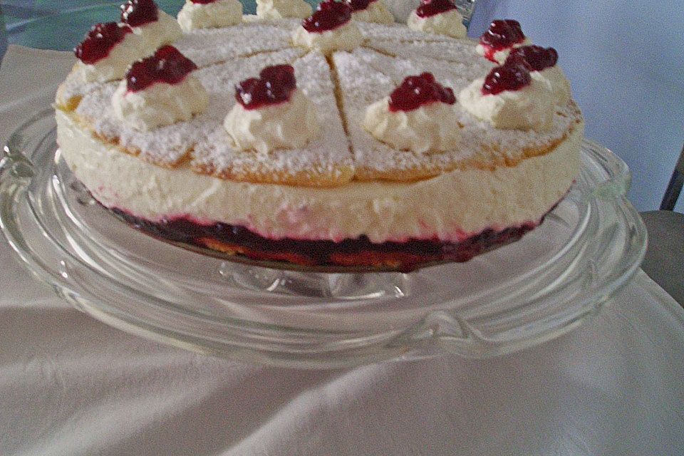 Preiselbeer - Käsesahnetorte