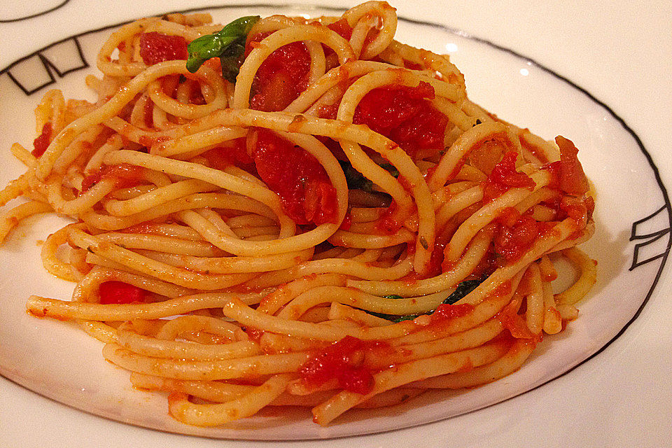 Spaghetti  Arrabiata