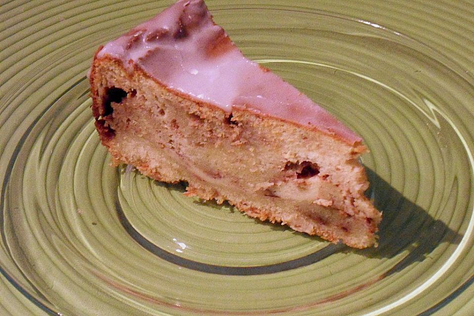 Cinnamon Roll Cheesecake