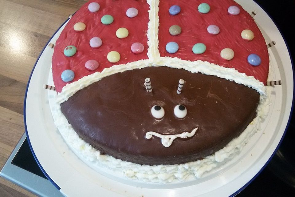 Kindertorte "Marienkäfer"