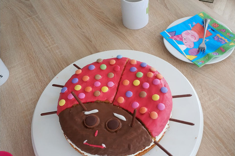 Kindertorte "Marienkäfer"