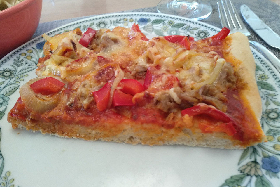 Pizza Thunfisch - Tonno Cipolla