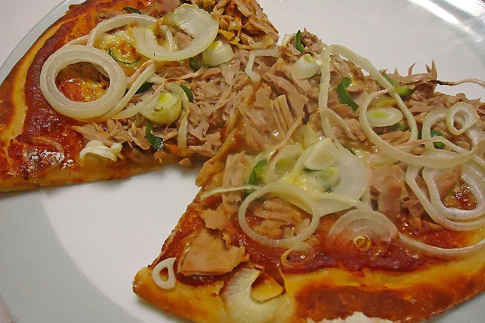 Pizza Thunfisch - Tonno Cipolla