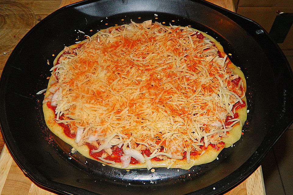 Pizza Thunfisch - Tonno Cipolla