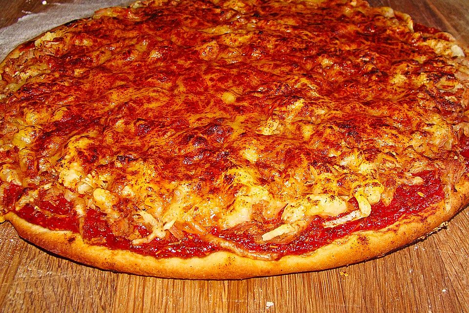 Pizza Thunfisch - Tonno Cipolla