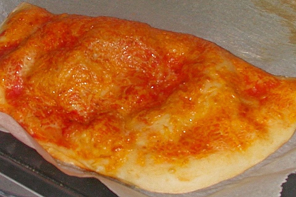 Pizza Calzone