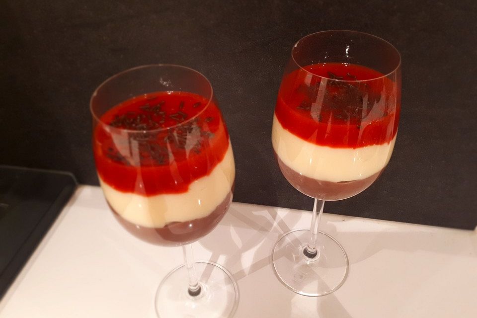 Erdbeer - Schoko - Vanille - Dessert