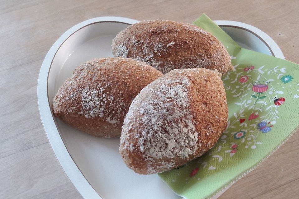 Amarant-Brötchen