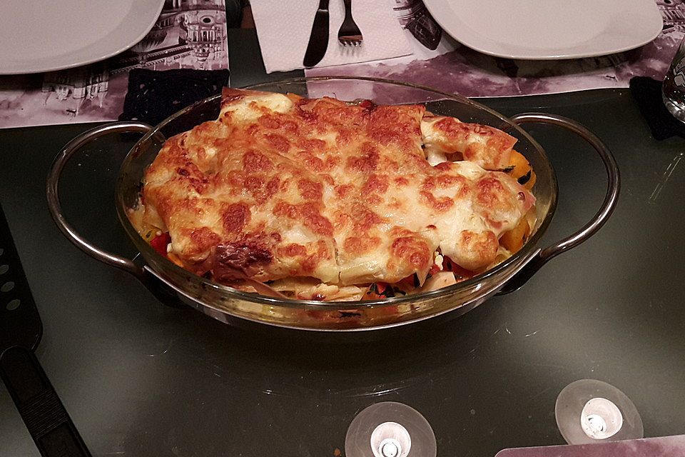 Vegetarische Kürbis-Mangold-Lasagne