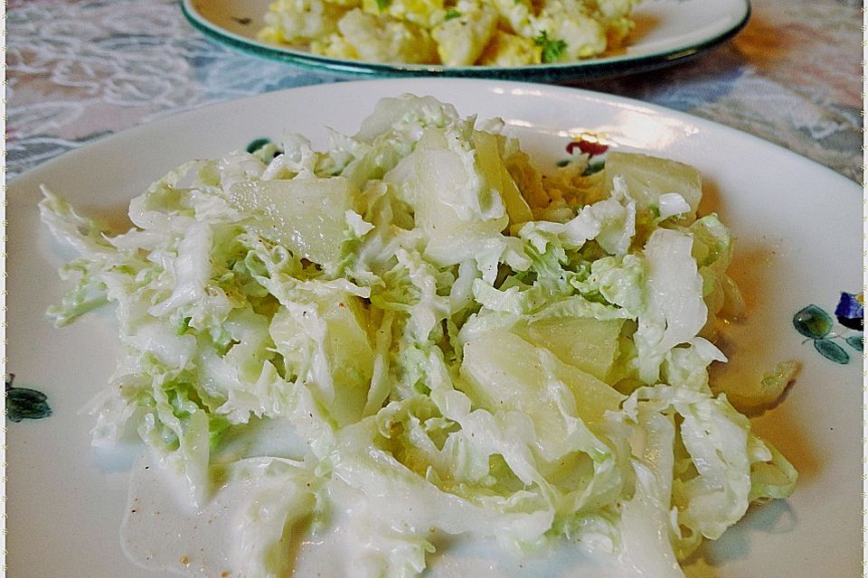 Chinakohlsalat mit Ananas