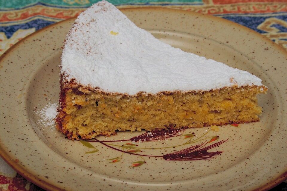 Mallorquinischer Mandelkuchen - Gató