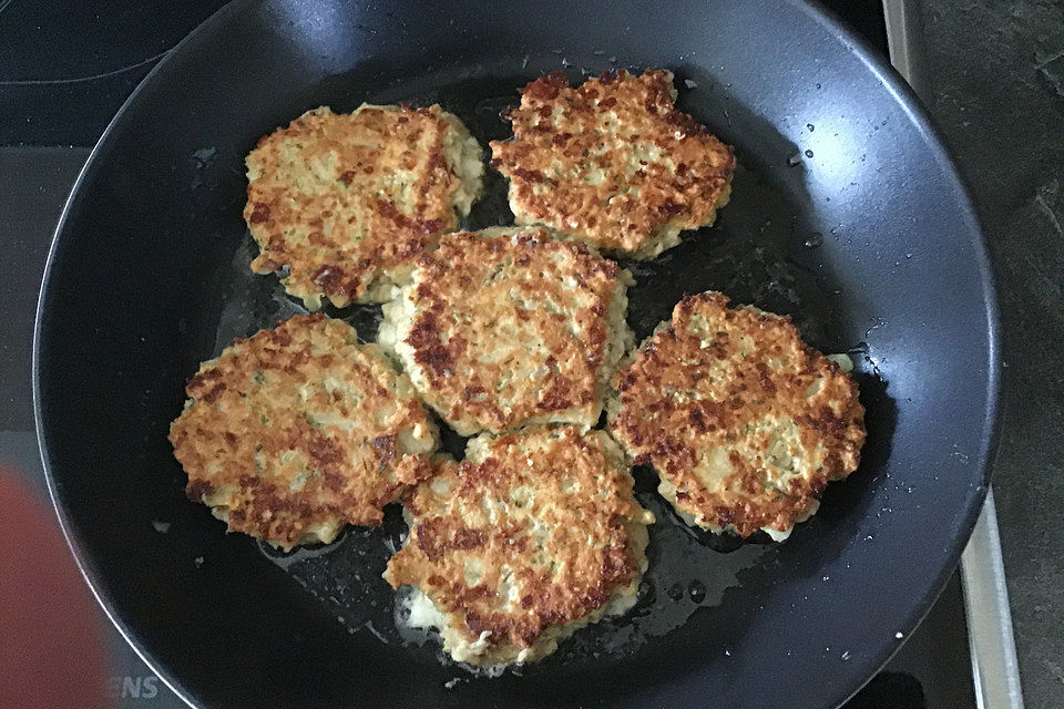 Haferflocken-Käse-Bratlinge