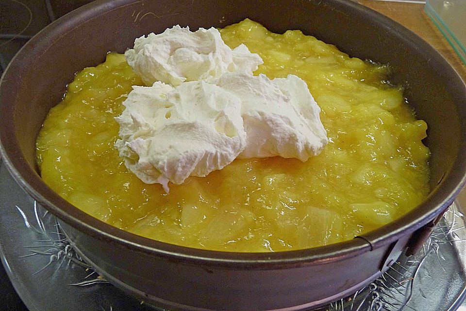 Apfel - Kokos - Sahnetorte