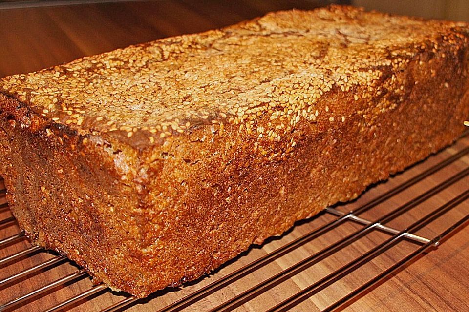 Dinkelvollkornbrot mit Roggensauerteig