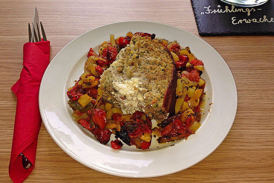 Provenzalischer Hackbraten mit Ofenratatouille