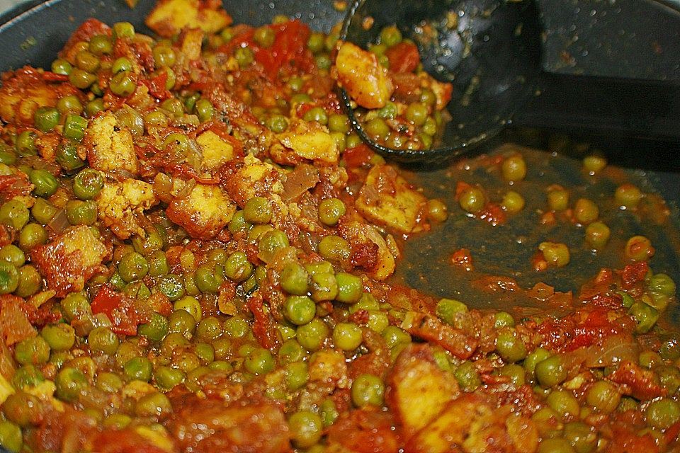 Mattar Paneer