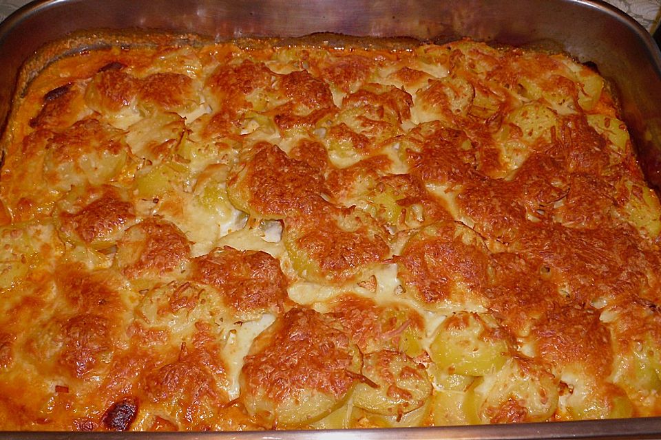 Kartoffelgratin a la Bolognese