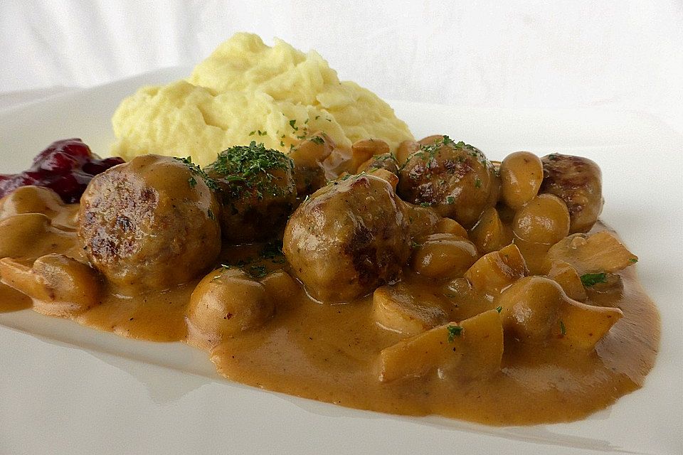 Köttbullar