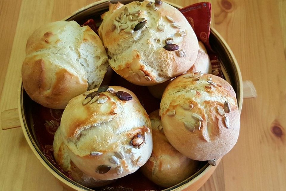 "Halbkorn" - Brötchen von gugel