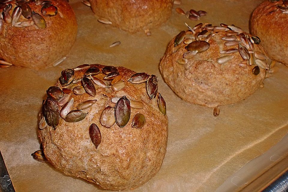 "Halbkorn" - Brötchen von gugel