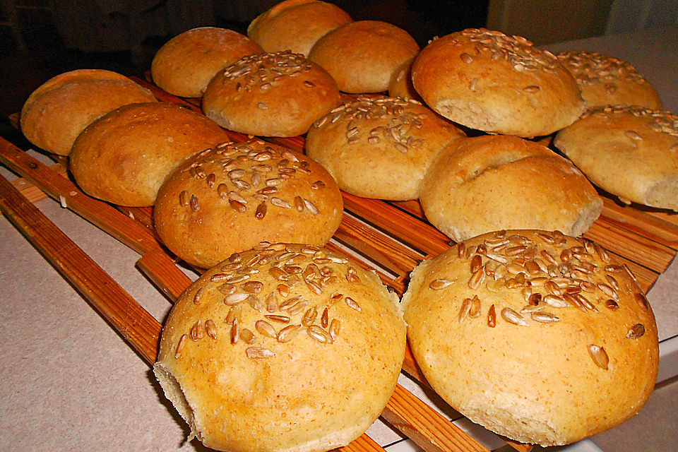 "Halbkorn" - Brötchen von gugel