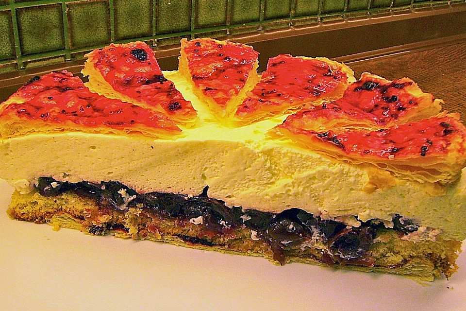 Holländer Sahnetorte