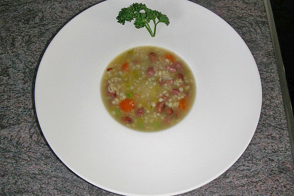 Bohnen - Gerstensuppe mit Ripple