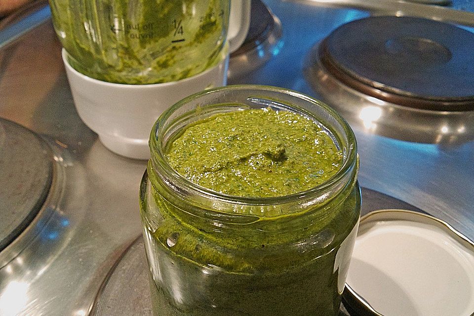 Rucola - Nuss Pesto