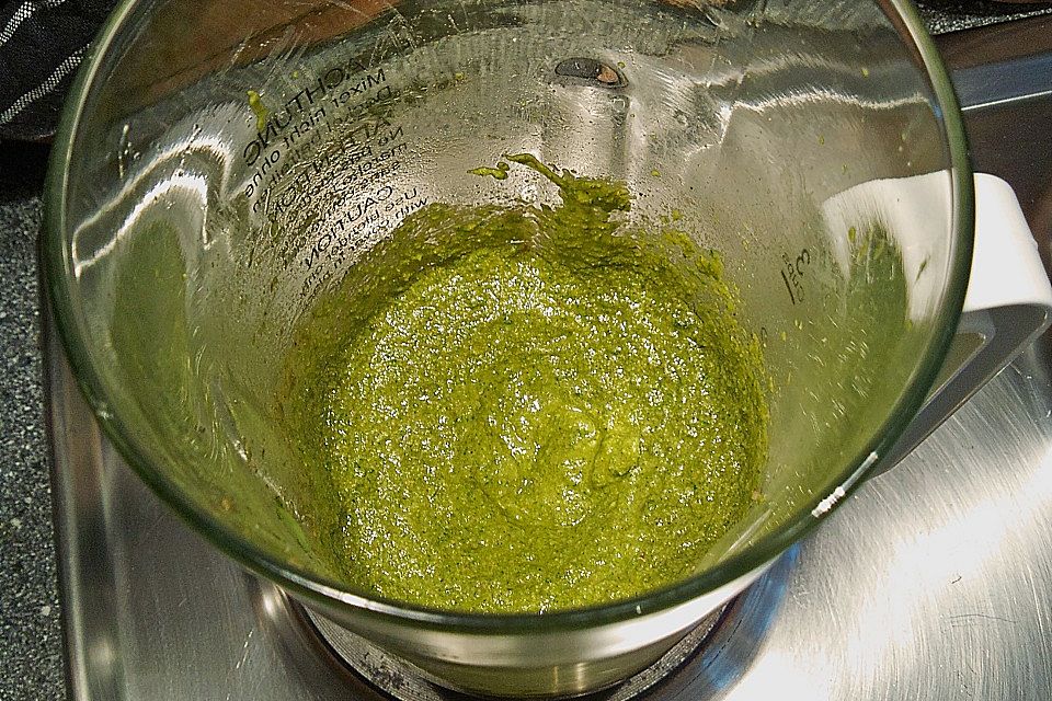 Rucola - Nuss Pesto