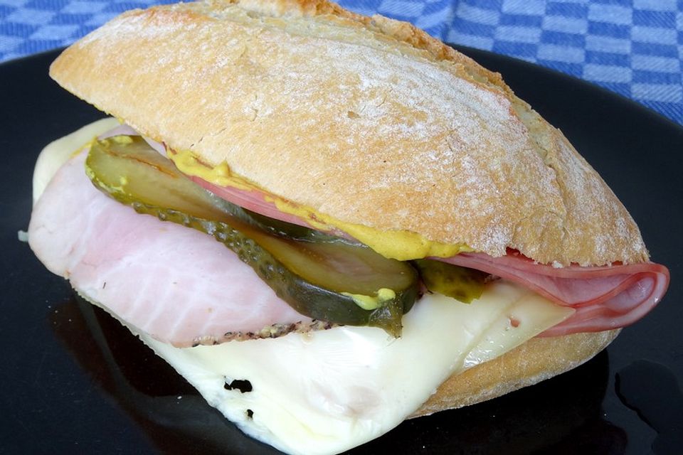 Cuban sandwich