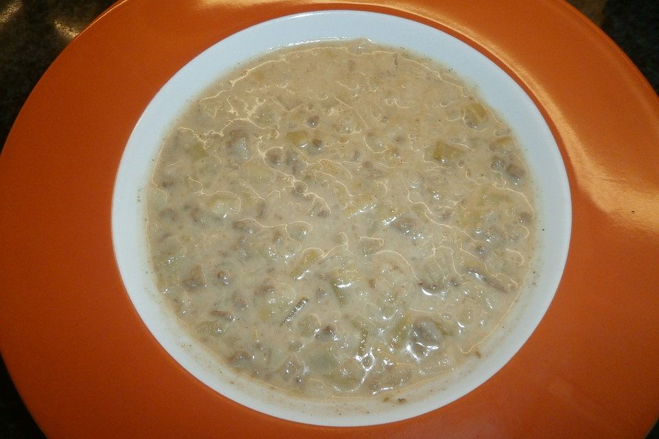 Kartoffel - Porree - Hacksuppe