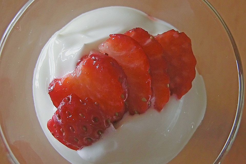 Erdbeeren mit Vanillequark