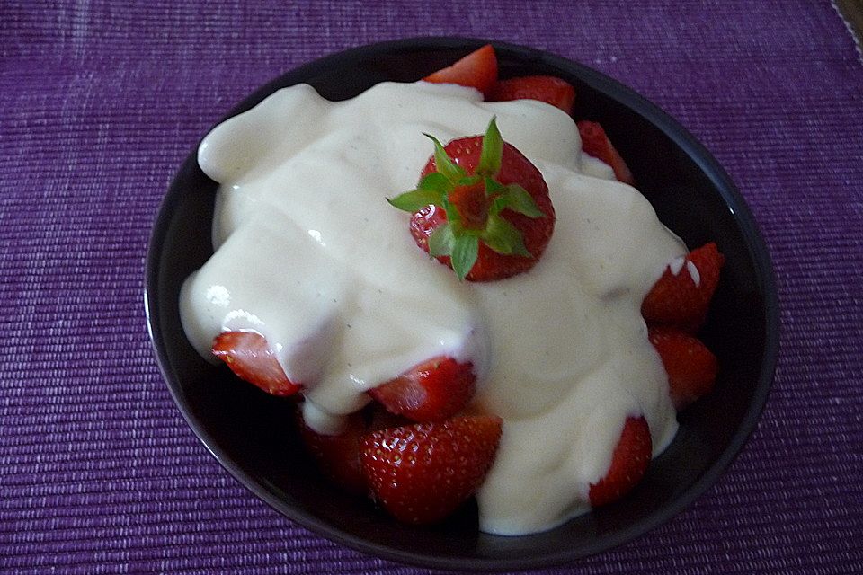 Erdbeeren mit Vanillequark