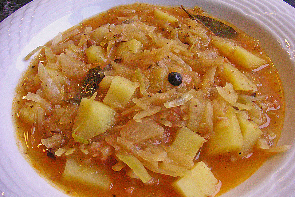 Sauerkraut - Kartoffelsuppe