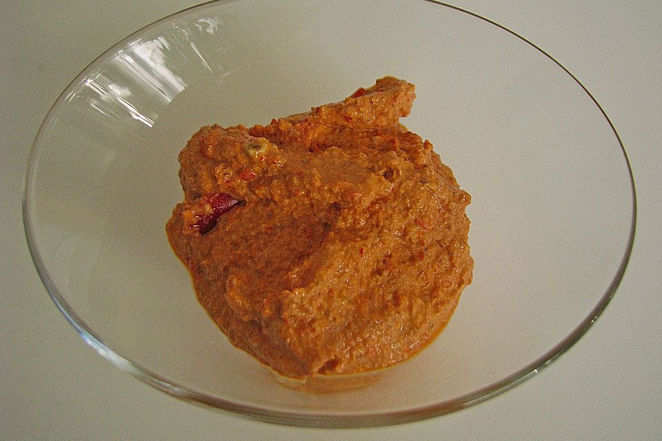 Paprikacreme mit Harissa