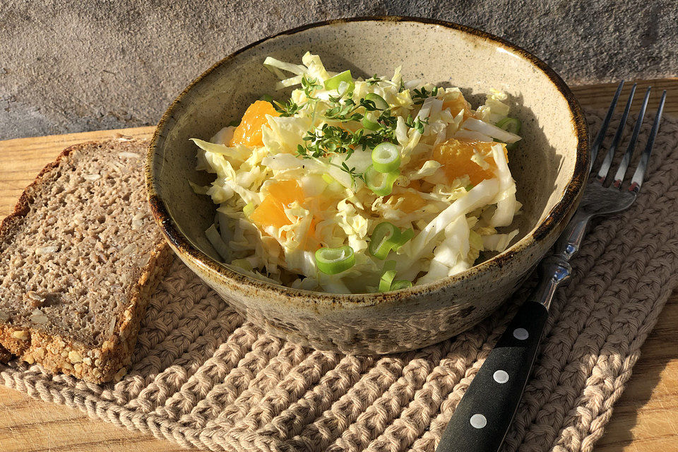 Chinakohlsalat mit Orangenfilets