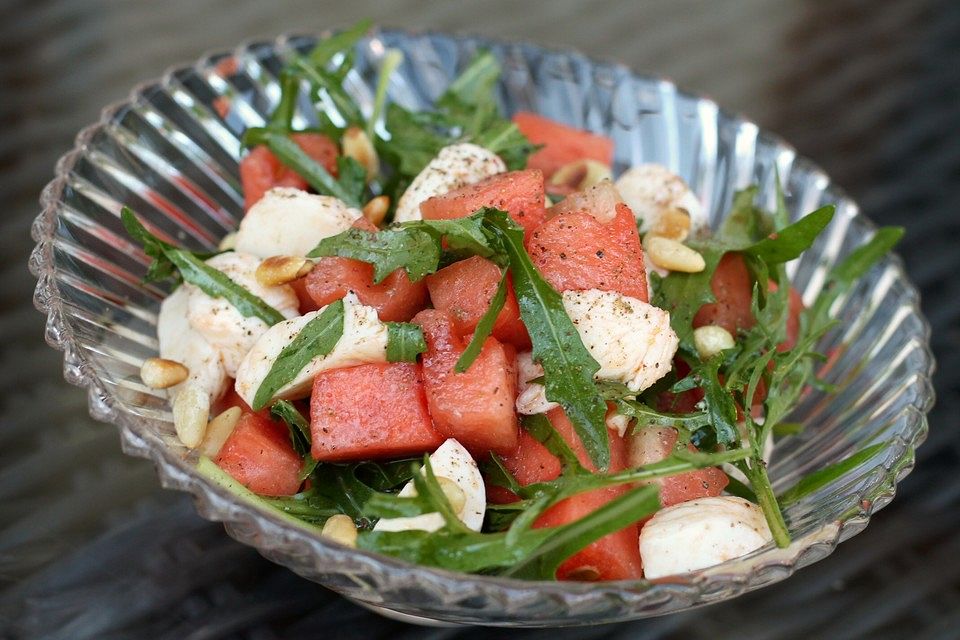 Sommerlicher Rucola - Melonen Salat