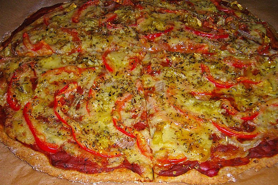 Vegane Pizza mit Hefeschmelz