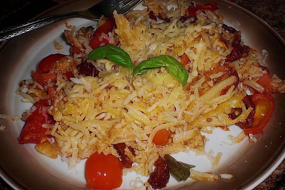 Spaghetti mit frischen Tomaten