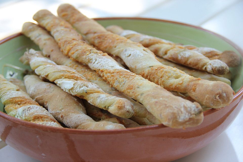 Oliven - Kräuter - Parmesan Breadsticks