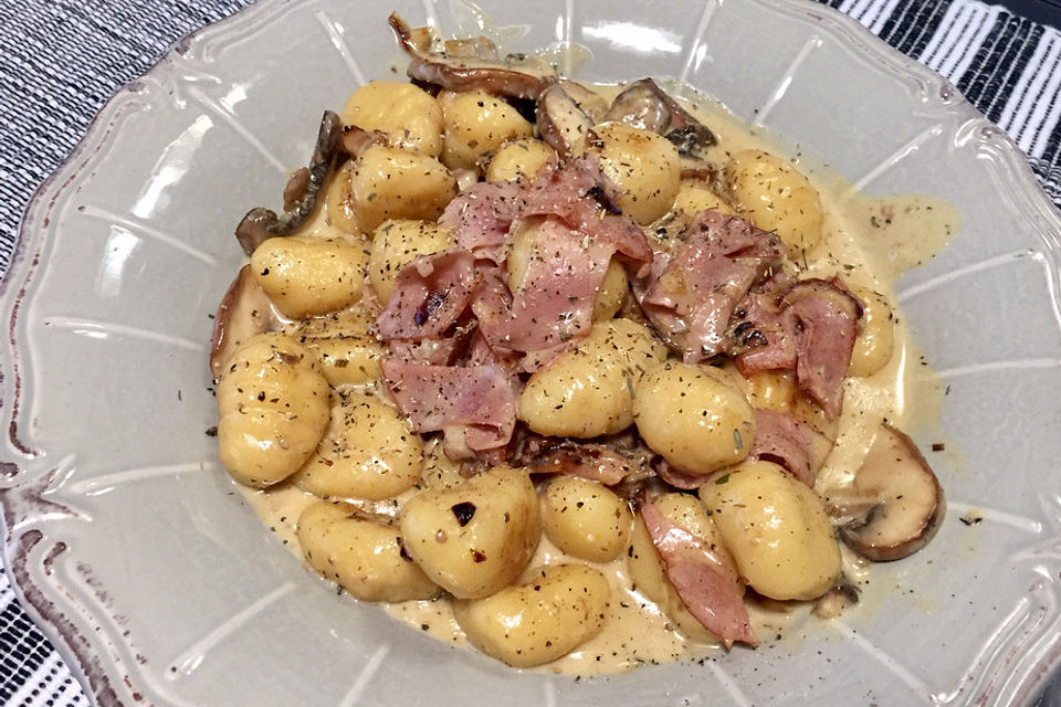 Gnocchi alla Panna